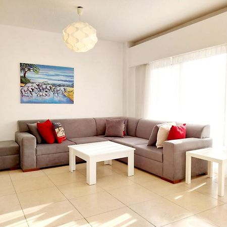Sun Tower 101 Apartamento Limassol Exterior foto